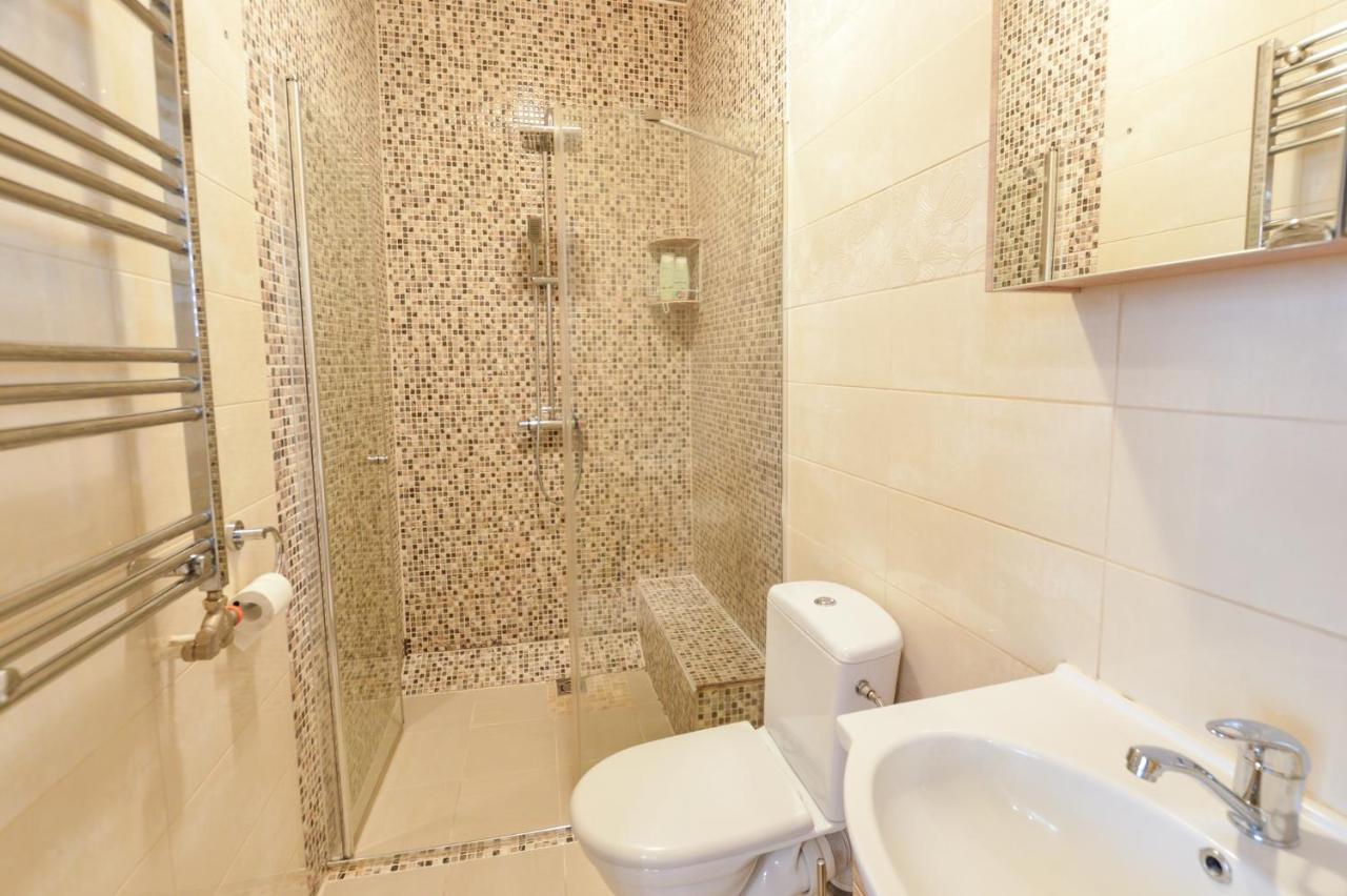 Courtyard Gallery Apartment With Free Parking Kaunas Exterior foto